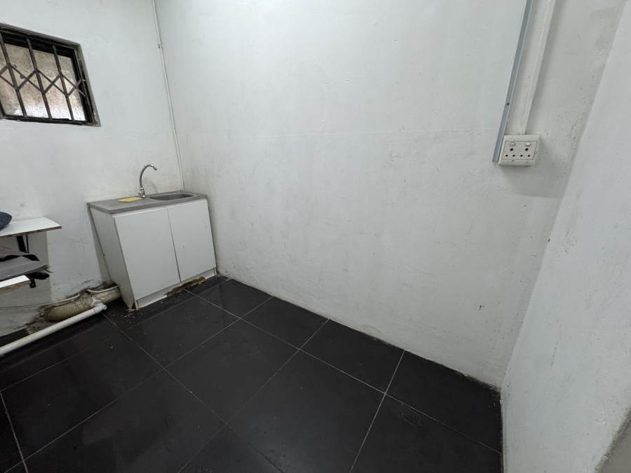 To Let commercial Property for Rent in Parklands Western Cape
